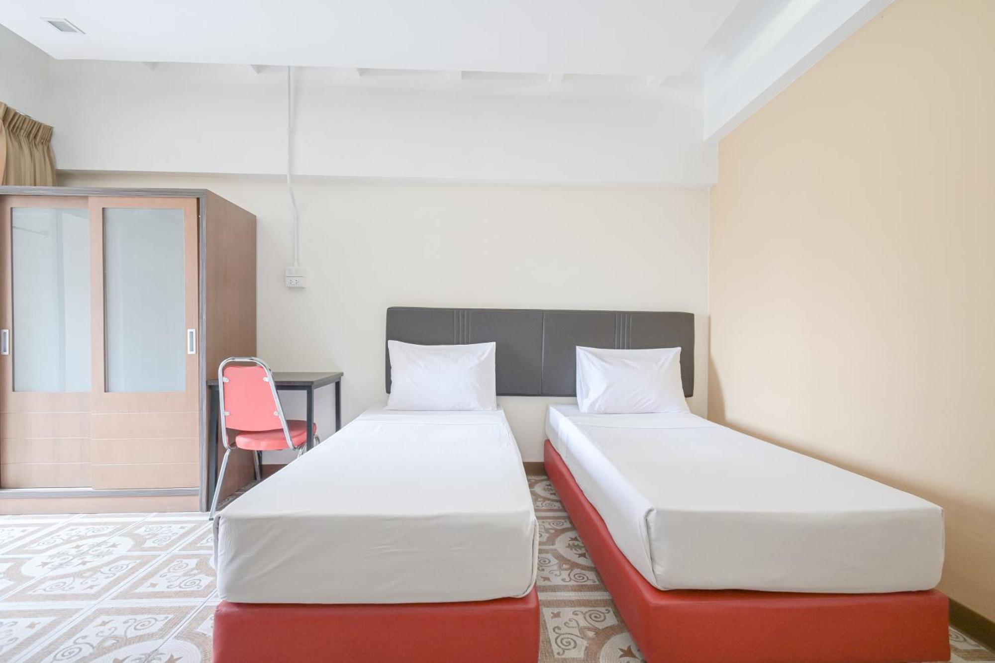 Ac Habitat Bangkok Aparthotel Bagian luar foto