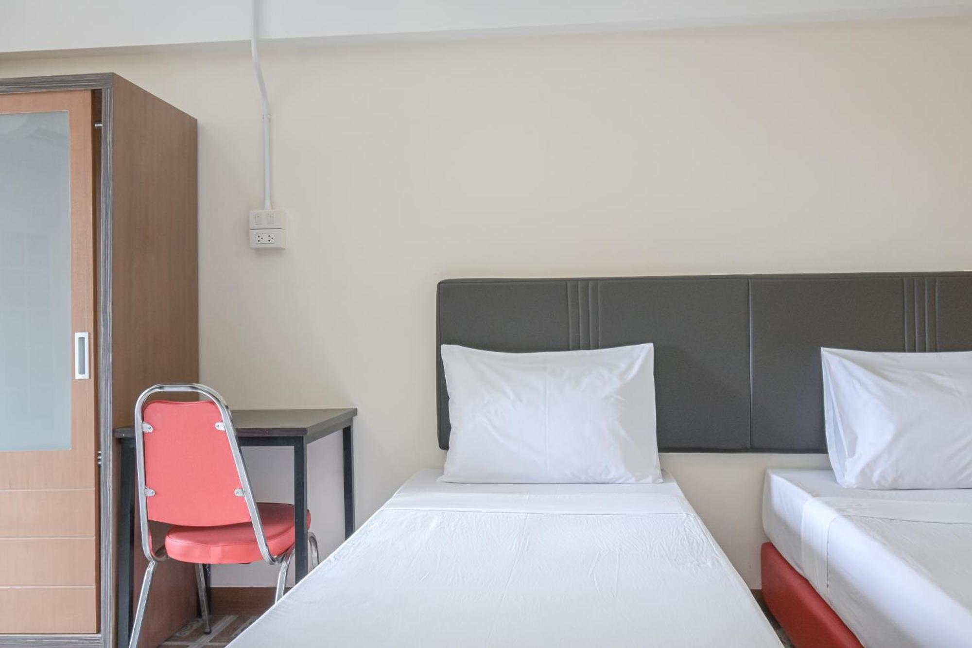 Ac Habitat Bangkok Aparthotel Bagian luar foto